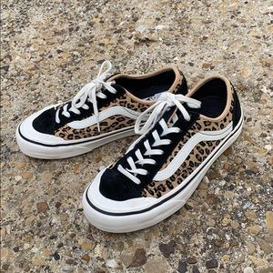 Vans Women’s Leopard/black Shoes - Size 7